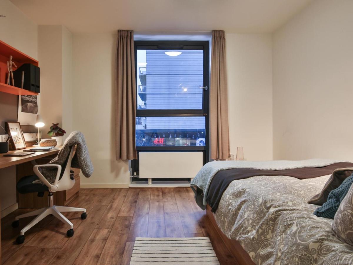 Appartamento Sterling Court In Wembley Londra Esterno foto