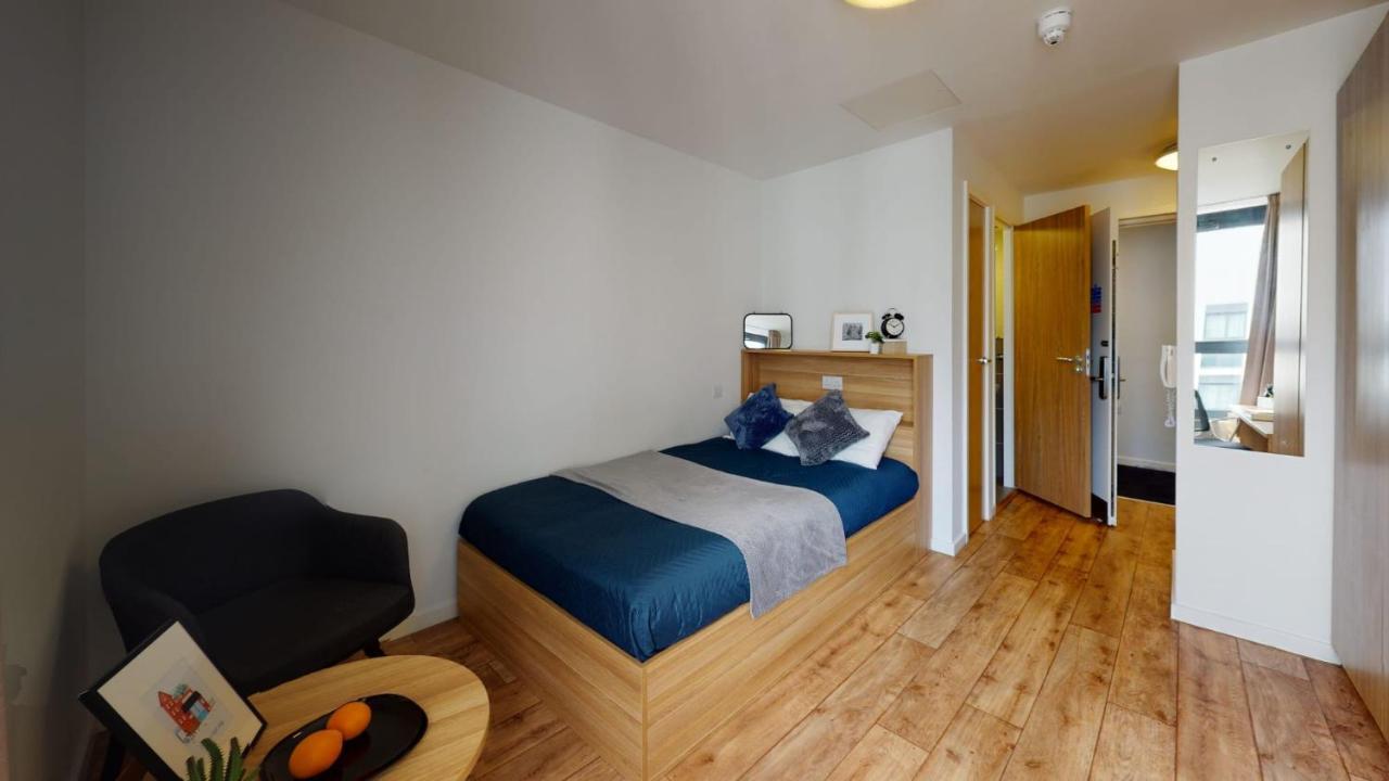 Appartamento Sterling Court In Wembley Londra Esterno foto